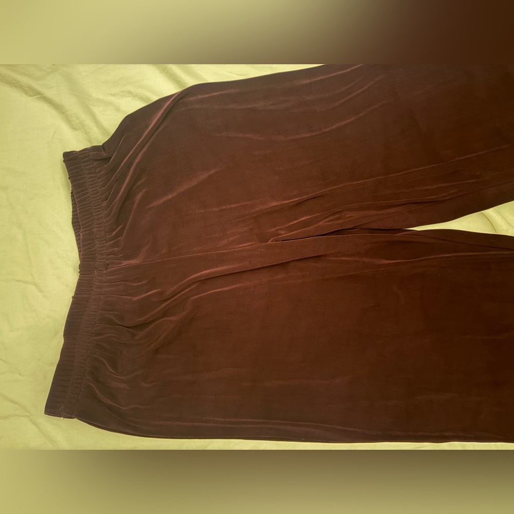 Rabbit Rabbit Rabbit Wide-Leg Pants in Dark Plum - Picture 3 of 6